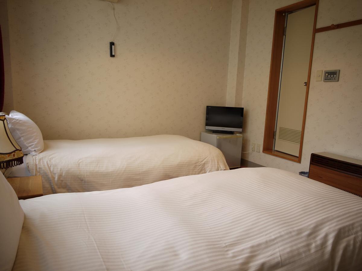 Hotel Hakuba Maerchen House Exterior foto