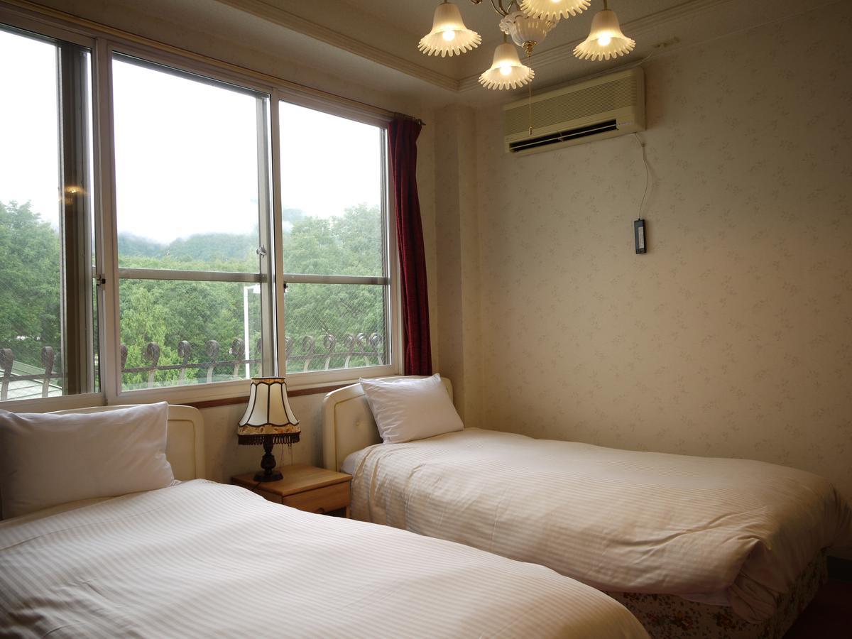 Hotel Hakuba Maerchen House Exterior foto