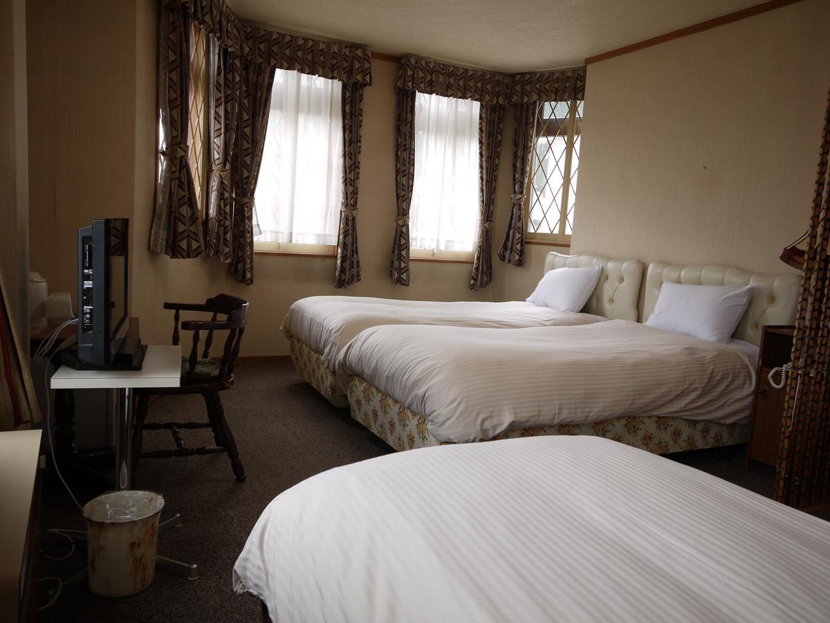 Hotel Hakuba Maerchen House Exterior foto