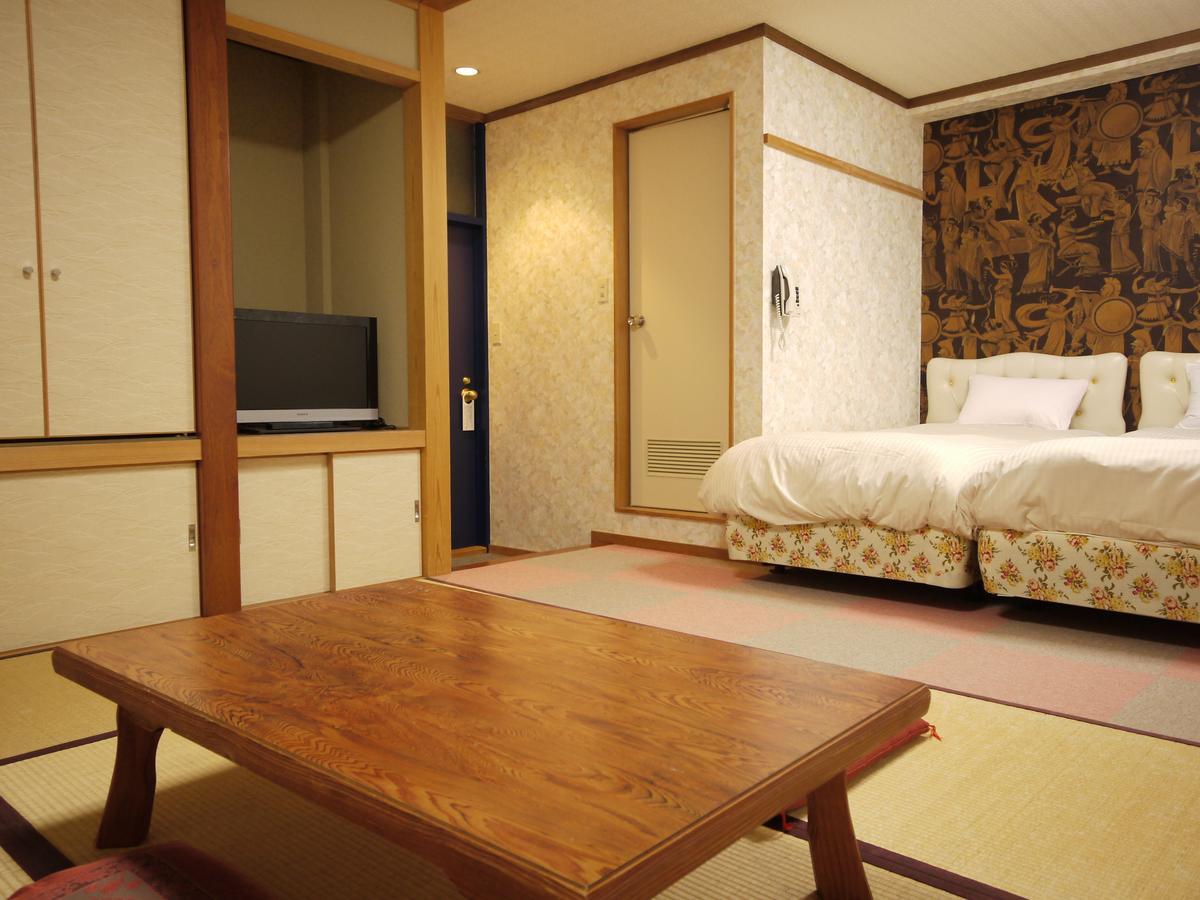 Hotel Hakuba Maerchen House Exterior foto