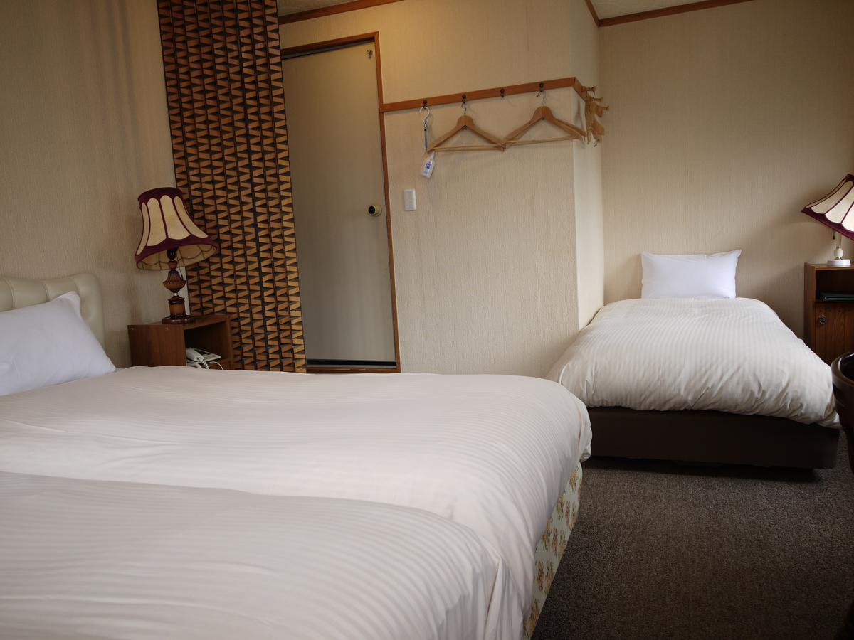 Hotel Hakuba Maerchen House Exterior foto