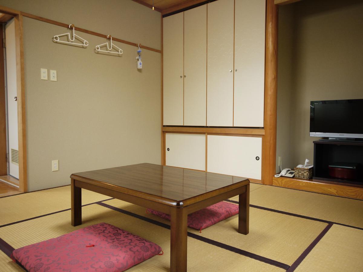 Hotel Hakuba Maerchen House Exterior foto