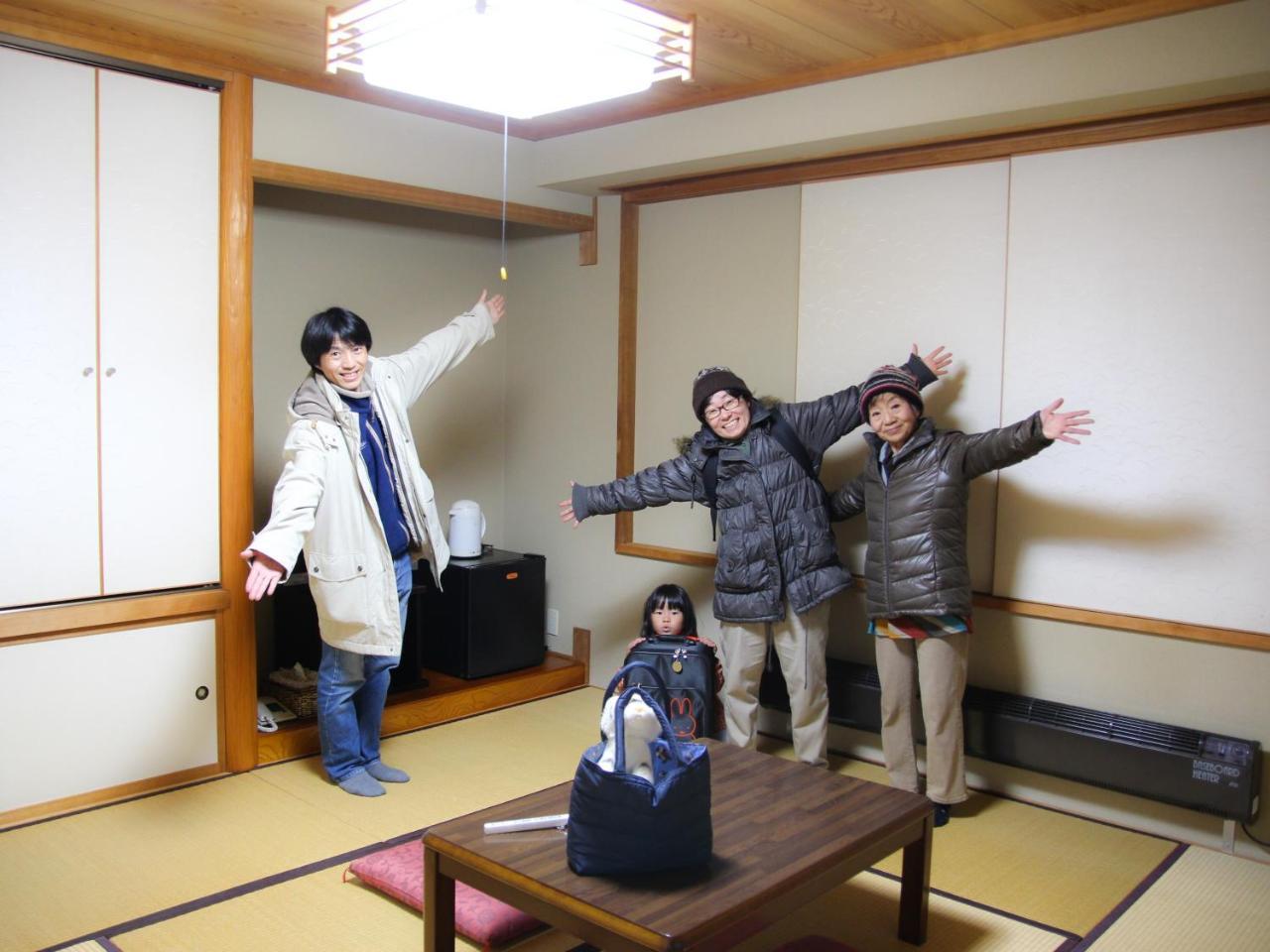Hotel Hakuba Maerchen House Exterior foto